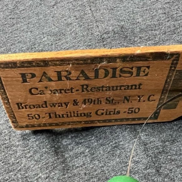 1930s "Thrilling Girls" Paradise Cabaret Noisemaker – NYC Nightlife Memorabilia - Picture 3 of 6